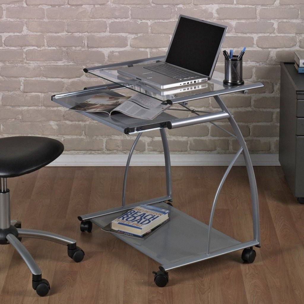 Are Mobile Computer Desks More Useful Compare To Traditional Ones